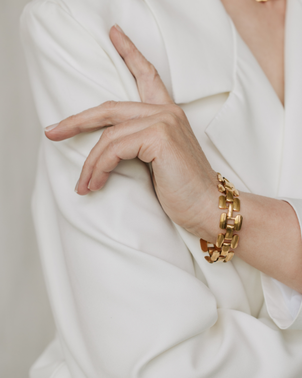 Bracelet Gaïa – Mailles épaisses dorées en acier inoxydable